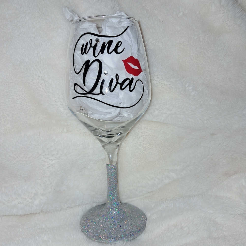 Wine Diva Glitter Stem Glass